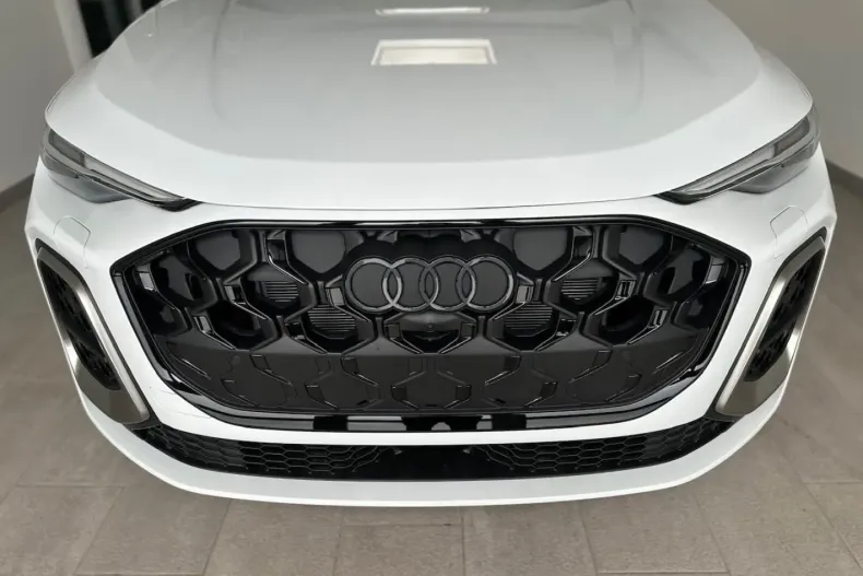 Audi Q5 din 2025 cu 1.850 km - oferta AUD115524 - foto 13