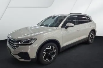 Volkswagen Touareg din 2024 - oferta VOL115527