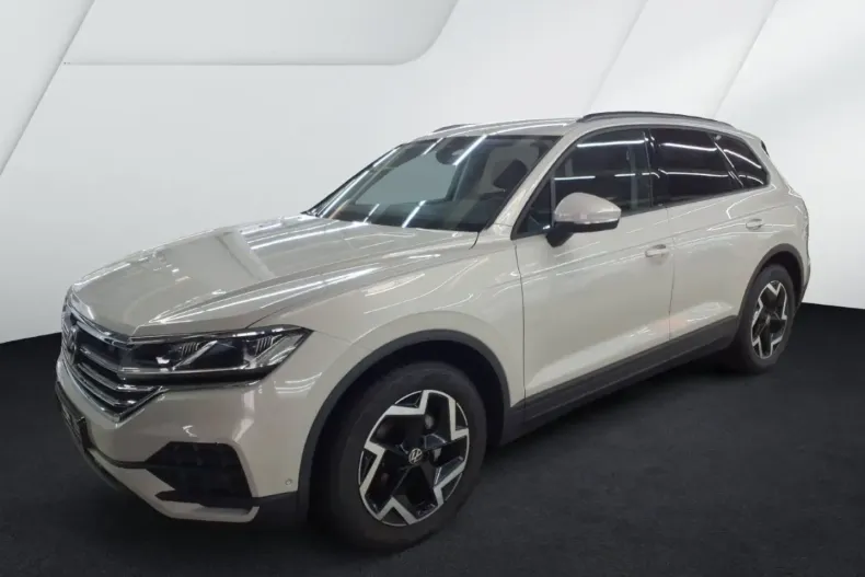 Volkswagen Touareg din 2024 cu 28.500 km - oferta VOL115527 - foto 1