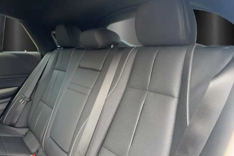 Mercedes-Benz GLE 450 din 2023 cu 9.987 km - oferta MER115529 - foto 13