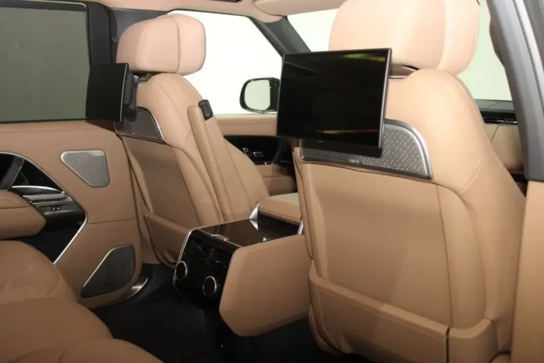 Land Rover Range Rover din 2025 cu 1.000 km - oferta LAN115537 - foto 9