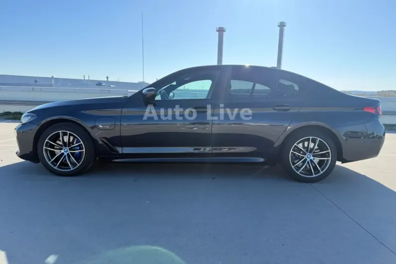 BMW 530 din 2021 cu 30.560 km - oferta BMW115538 - foto 2