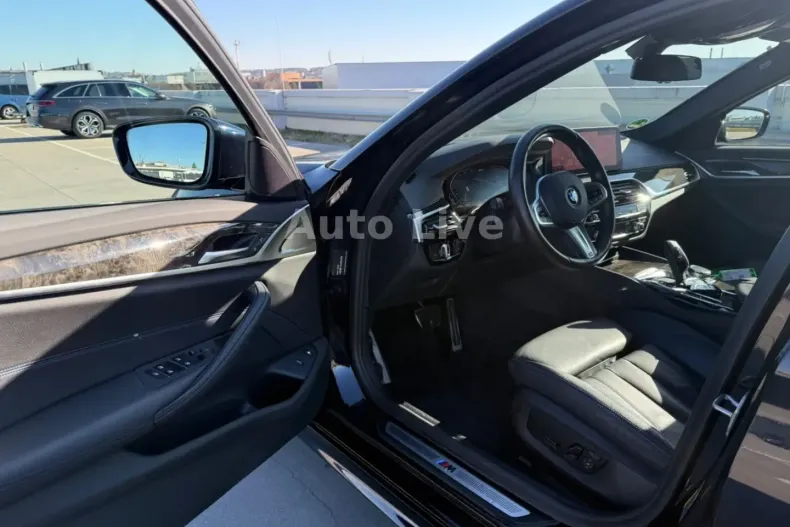 BMW 530 din 2021 cu 30.560 km - oferta BMW115538 - foto 14