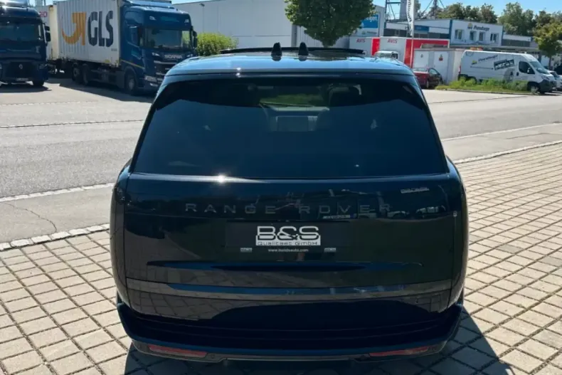 Land Rover Range Rover din 2025 cu 3.000 km - oferta LAN115539 - foto 6