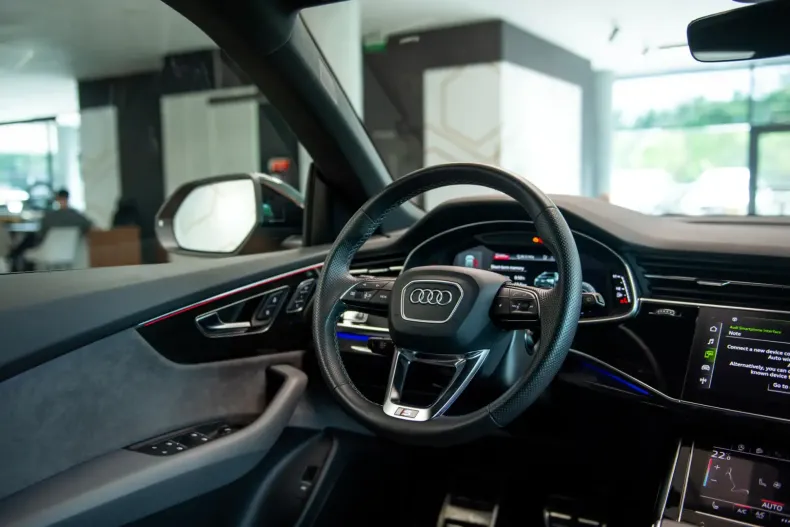 Audi Q8 din 2022 cu 39.800 km - oferta AUD115545 - foto 30