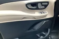 Mercedes-Benz V 300 din 2024 cu 16.500 km - oferta MER115551 - foto 9