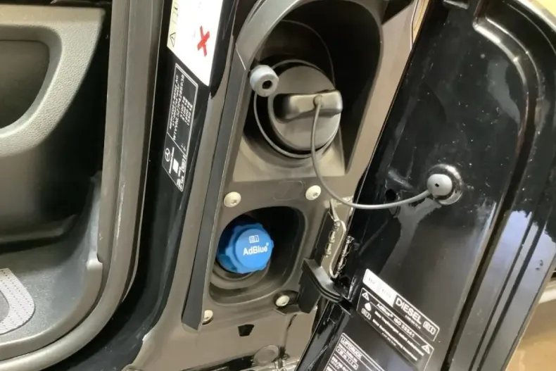 Mercedes-Benz V 300 din 2024 cu 16.500 km - oferta MER115551 - foto 18