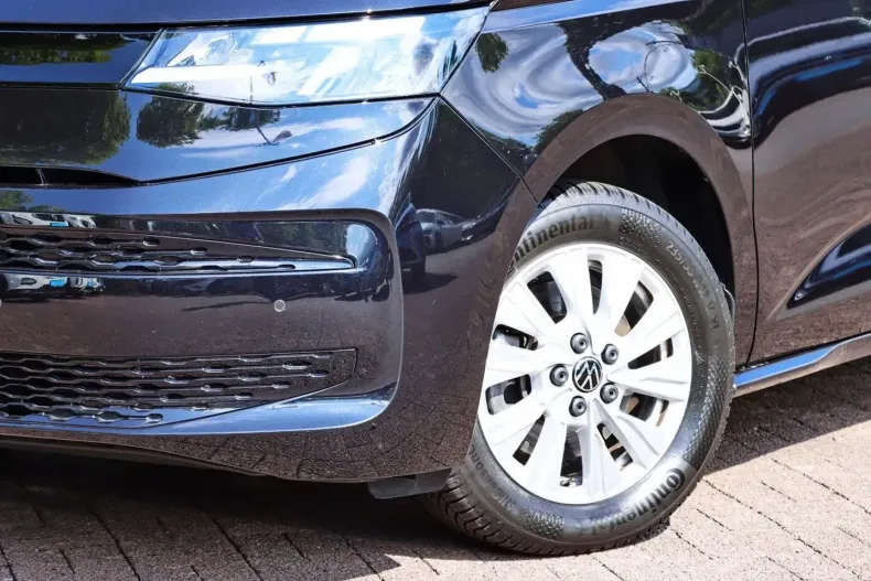 Volkswagen T7 Multivan din 2024 cu 35.190 km - oferta VOL115553 - foto 3