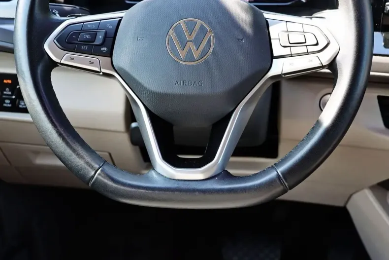 Volkswagen T7 Multivan din 2024 cu 35.190 km - oferta VOL115553 - foto 12