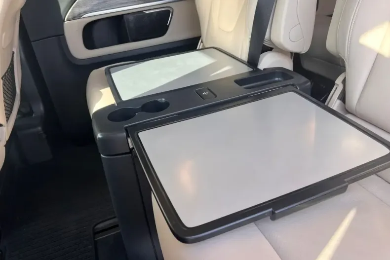 Mercedes-Benz V 300 din 2024 cu 55.585 km - oferta MER115554 - foto 11