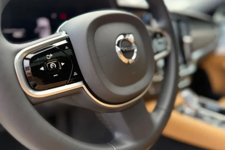 Volvo S90 din 2024 cu 28.987 km - oferta VOL115558 - foto 13