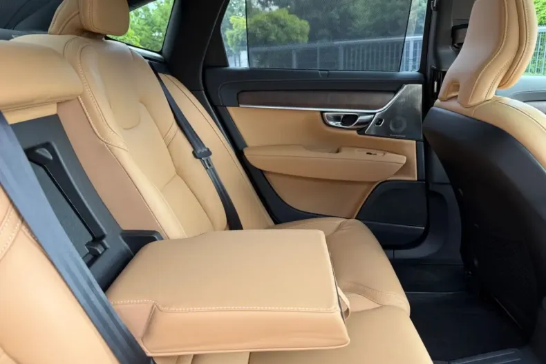 Volvo S90 din 2024 cu 28.987 km - oferta VOL115558 - foto 20