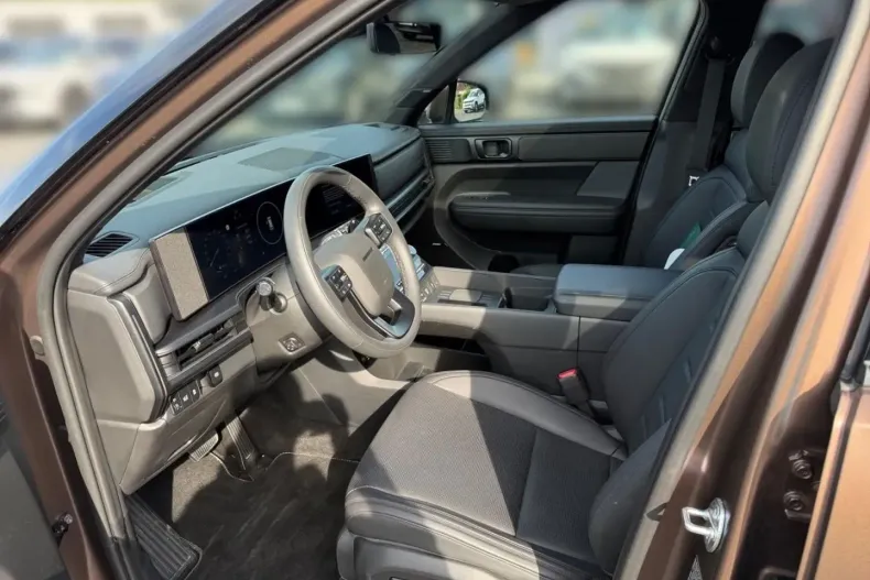 Hyundai SANTA FE din 2024 cu 17.694 km - oferta HYU115559 - foto 7