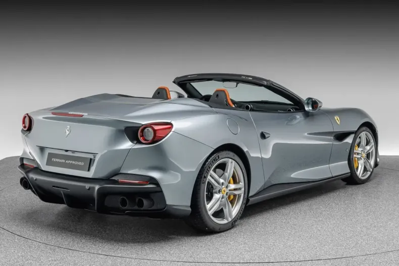 Ferrari Portofino din 2022 cu 2.800 km - oferta FER115564 - foto 8