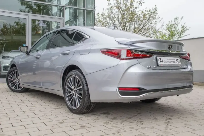 Lexus ES 300 din 2023 cu 3.500 km - oferta LEX115566 - foto 5