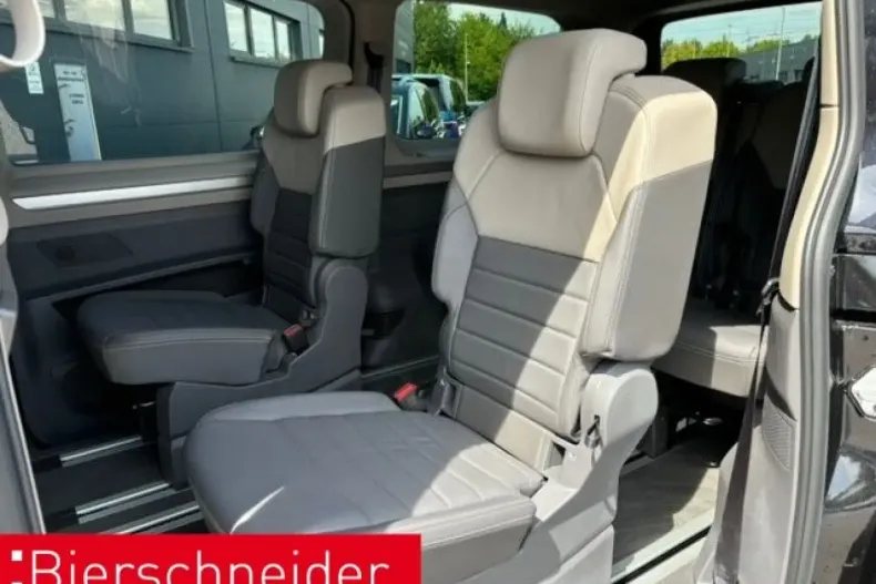 Volkswagen T7 Multivan din 2024 cu 23.970 km - oferta VOL115572 - foto 13