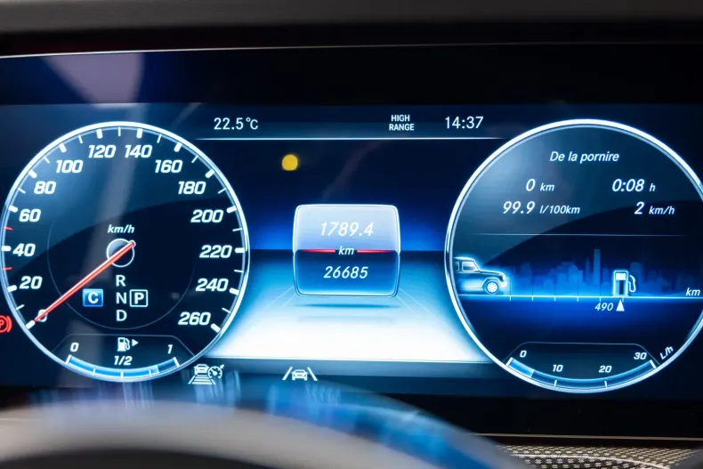 Mercedes-Benz G 500 din 2023 cu 27.000 km - oferta MER115573 - foto 16