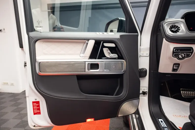 Mercedes-Benz G 500 din 2023 cu 27.000 km - oferta MER115573 - foto 18