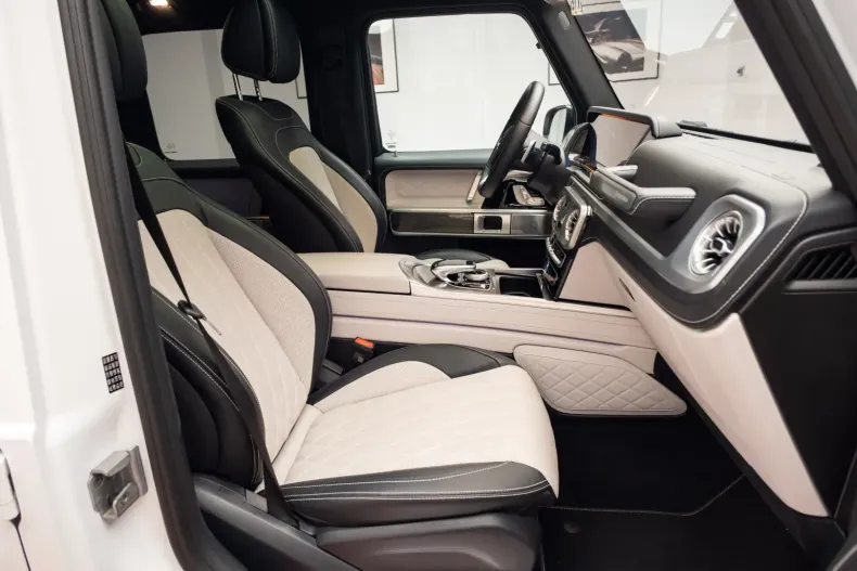 Mercedes-Benz G 500 din 2023 cu 27.000 km - oferta MER115573 - foto 30