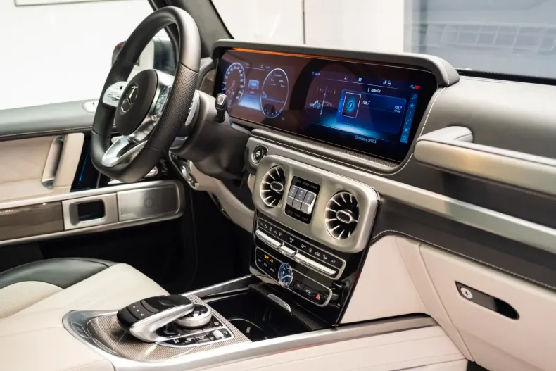 Mercedes-Benz G 500 din 2023 cu 27.000 km - oferta MER115573 - foto 32