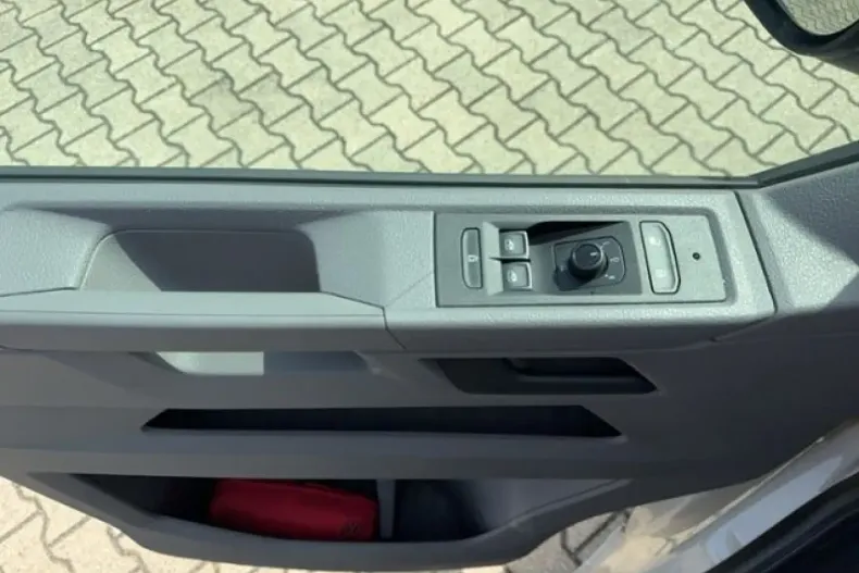 Volkswagen T6 Transporter din 2022 cu 72.477 km - oferta VOL115576 - foto 11