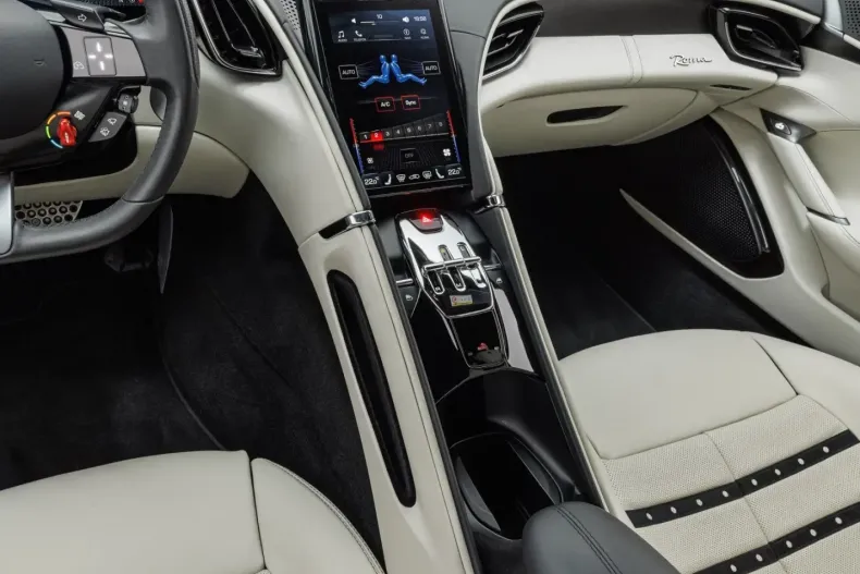 Ferrari Roma din 2023 cu 19.100 km - oferta FER115582 - foto 13