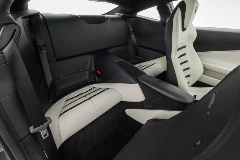 Ferrari Roma din 2023 cu 19.100 km - oferta FER115582 - foto 17