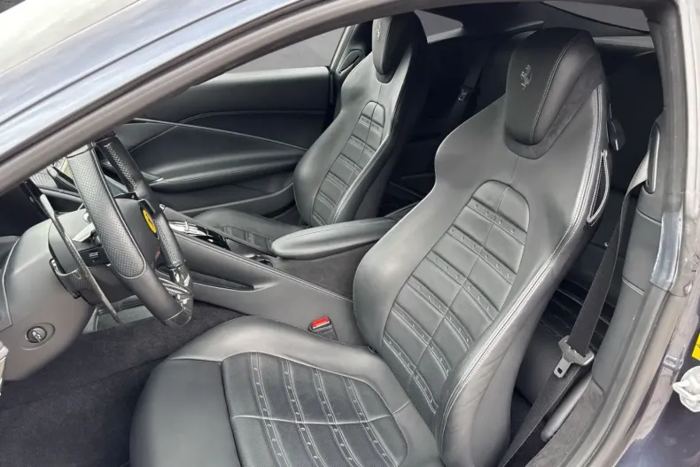 Ferrari Roma din 2022 cu 16.500 km - oferta FER115583 - foto 18