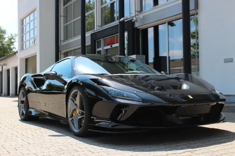 Ferrari F8 din 2022 cu 6.400 km - oferta FER115586 - foto 3