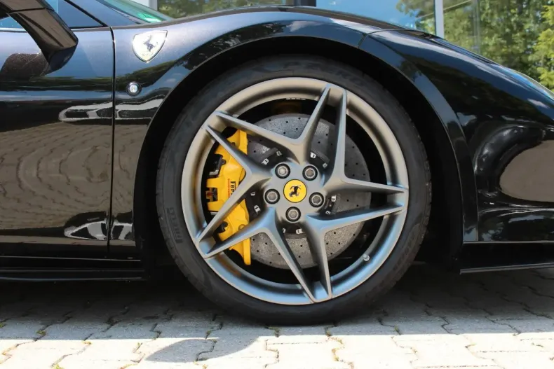 Ferrari F8 din 2022 cu 6.400 km - oferta FER115586 - foto 29