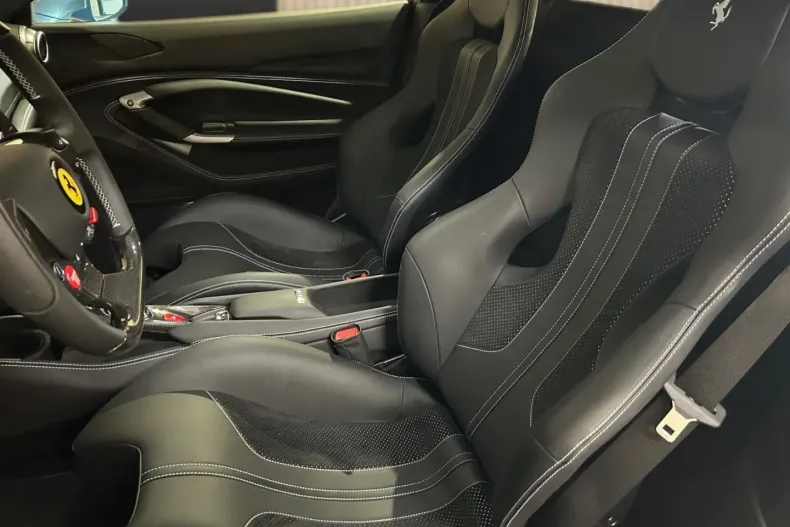 Ferrari F8 din 2022 cu 3.018 km - oferta FER115587 - foto 11