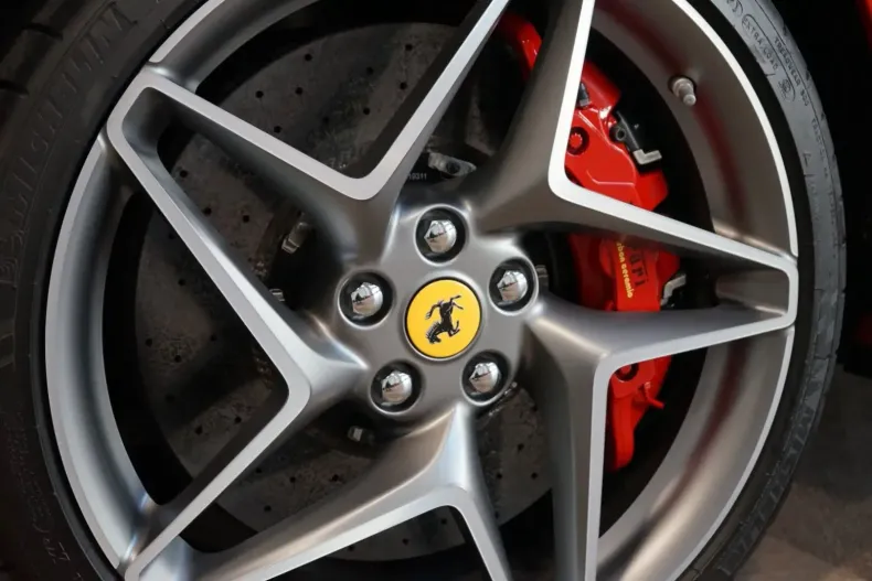 Ferrari F8 din 2022 cu 23.000 km - oferta FER115589 - foto 9