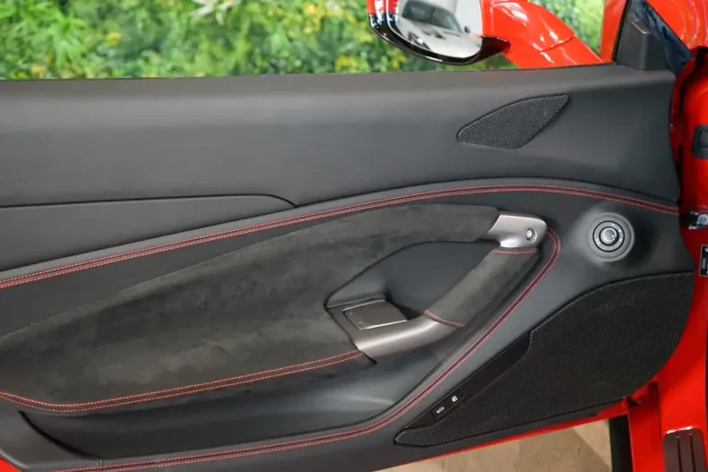 Ferrari F8 din 2022 cu 23.000 km - oferta FER115589 - foto 11