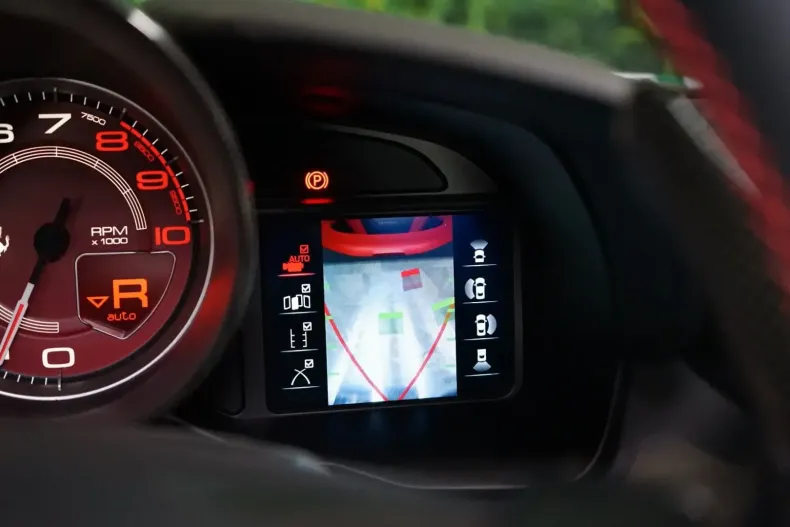 Ferrari F8 din 2022 cu 23.000 km - oferta FER115589 - foto 26