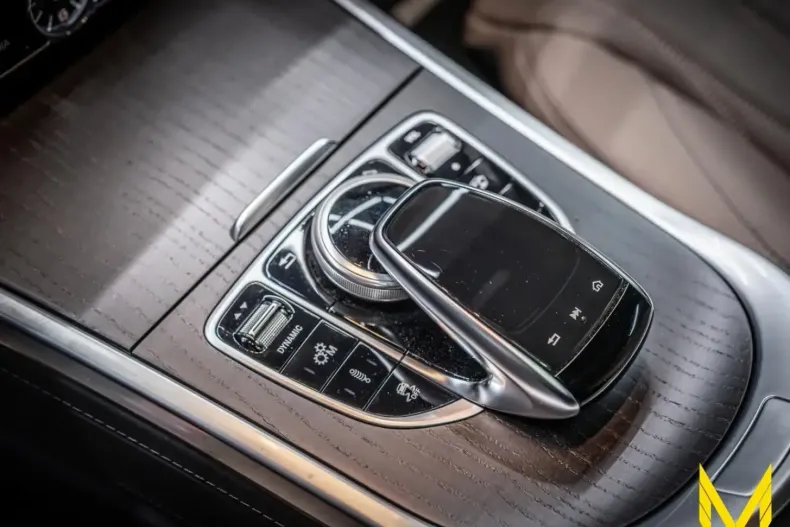 Mercedes-Benz G 63 AMG din 2024 cu 11.945 km - oferta MER115597 - foto 18