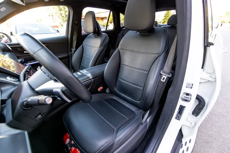 Mercedes-Benz GLC 300 din 2023 cu 13.000 km - oferta MER115598 - foto 11