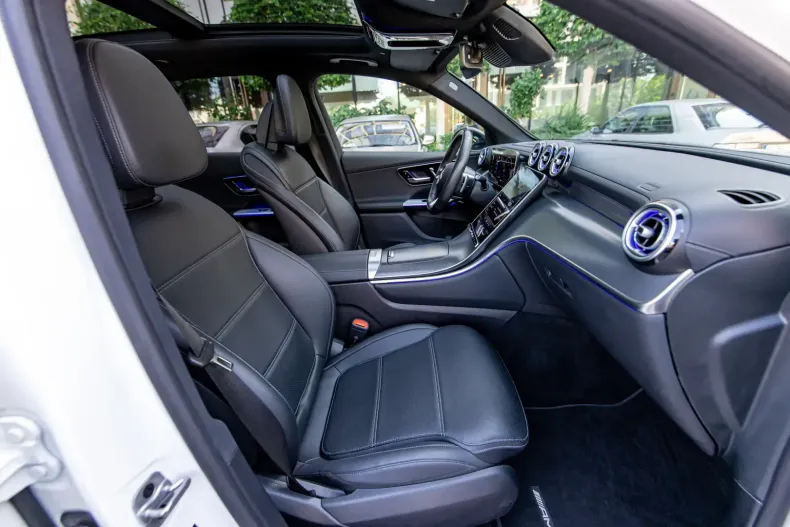 Mercedes-Benz GLC 300 din 2023 cu 13.000 km - oferta MER115598 - foto 16