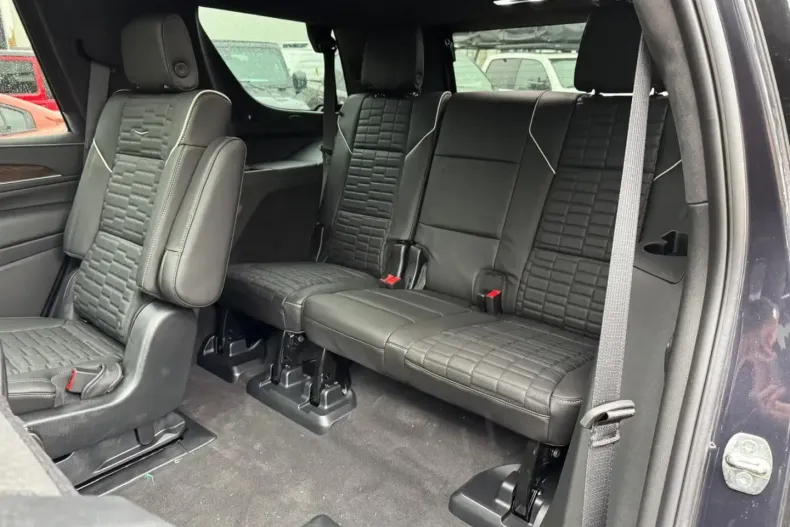 Cadillac Escalade din 2025 cu 50 km - oferta CAD115601 - foto 23