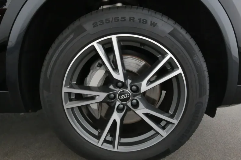 Audi Q5 din 2021 cu 78.750 km - oferta AUD115605 - foto 19