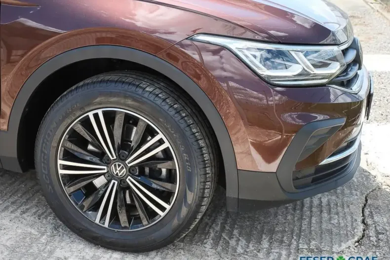 Volkswagen Tiguan din 2022 cu 54.400 km - oferta VOL115612 - foto 3