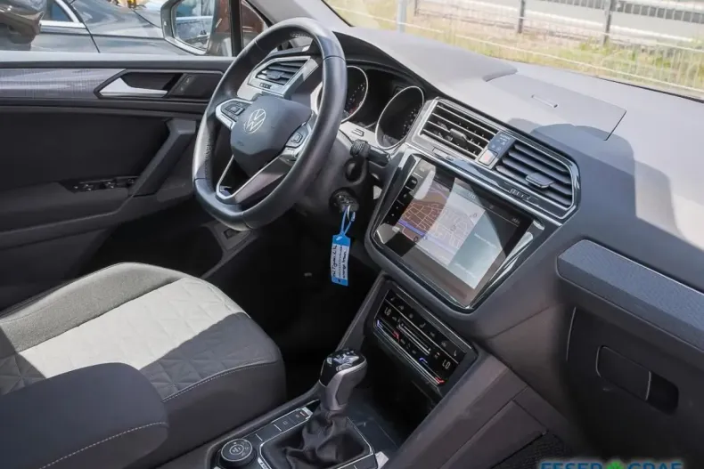Volkswagen Tiguan din 2022 cu 54.400 km - oferta VOL115612 - foto 7