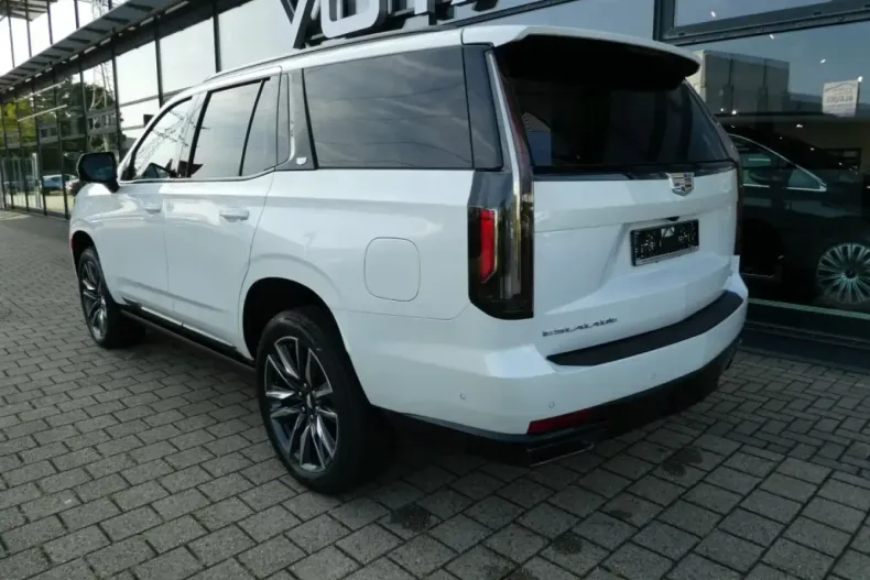 Cadillac Escalade din 2025 cu 50 km - oferta CAD115613 - foto 3