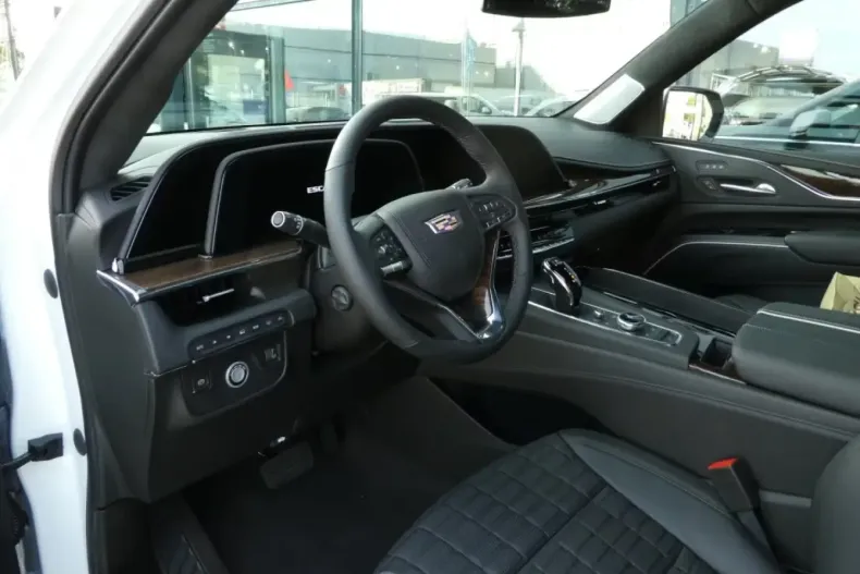 Cadillac Escalade din 2025 cu 50 km - oferta CAD115613 - foto 10