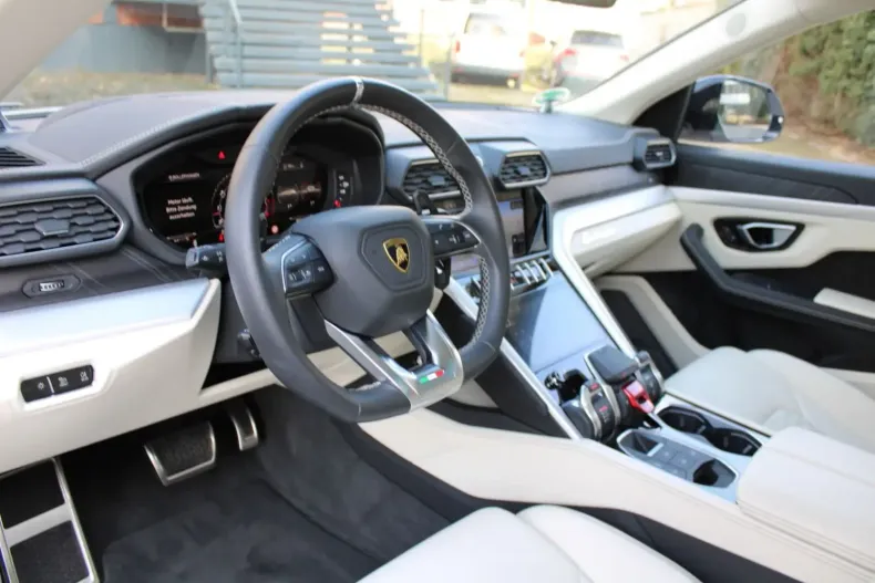 Lamborghini Urus din 2022 cu 24.748 km - oferta LAM115619 - foto 8