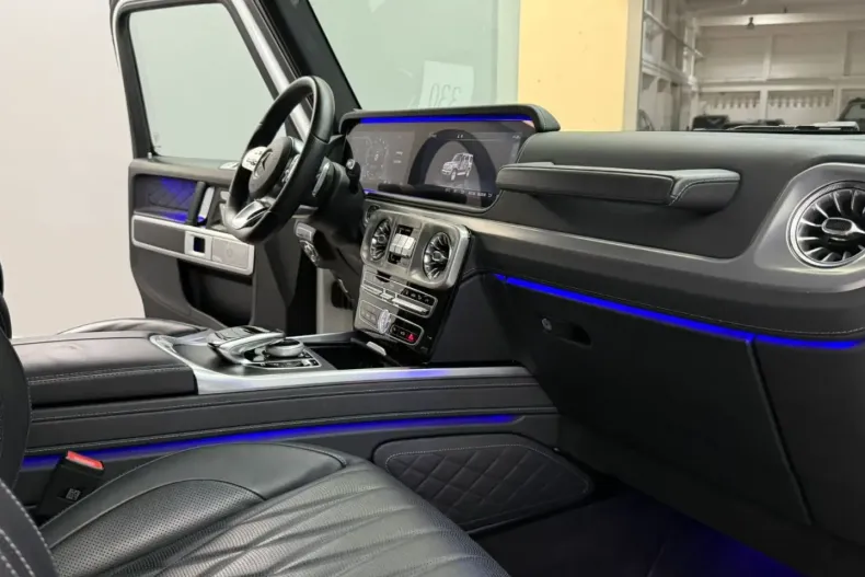 Mercedes-Benz G 500 din 2022 cu 30.000 km - oferta MER115626 - foto 21