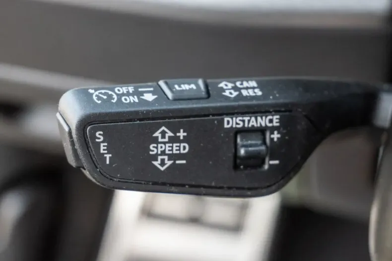 Audi Q8 din 2024 cu 37.382 km - oferta AUD115629 - foto 17