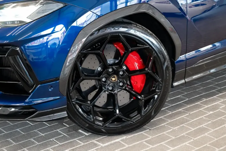 Lamborghini Urus din 2023 cu 9.511 km - oferta LAM115632 - foto 10