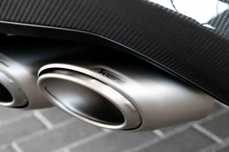 Lamborghini Urus din 2023 cu 9.511 km - oferta LAM115632 - foto 13