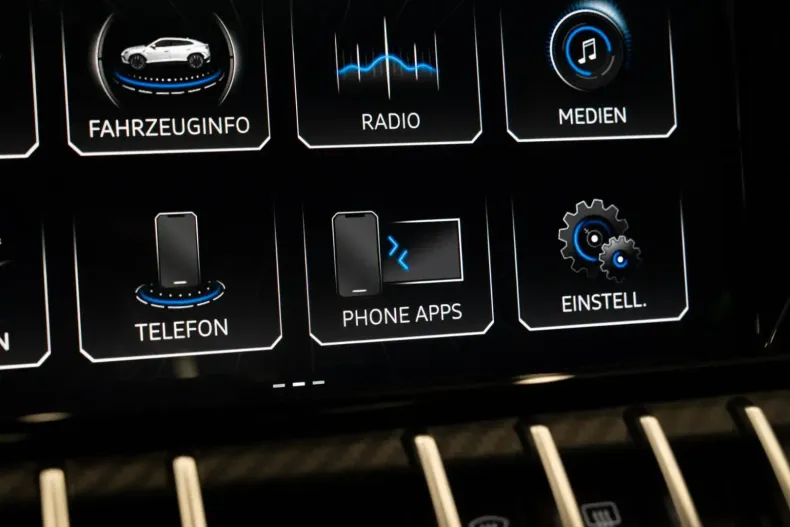 Lamborghini Urus din 2023 cu 9.511 km - oferta LAM115632 - foto 32