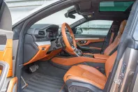 Lamborghini Urus din 2023 cu 6.488 km - oferta LAM115633 - foto 17